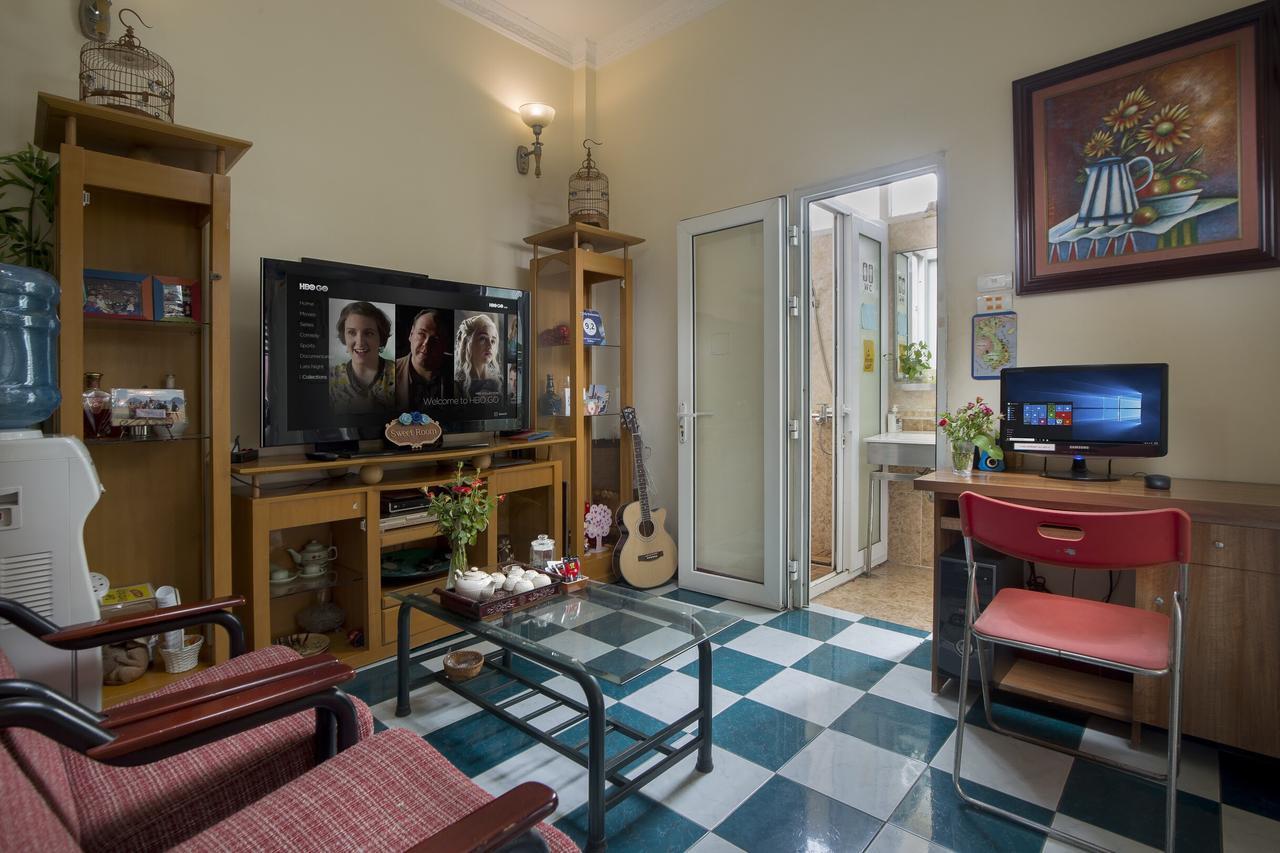 An Family Homestay Hanoi Buitenkant foto